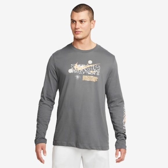 Nike Dri-FIT Wild Clash Men’s Size Medium Graphic Grey Long sleeve T-shirt NWT - Picture 1 of 11